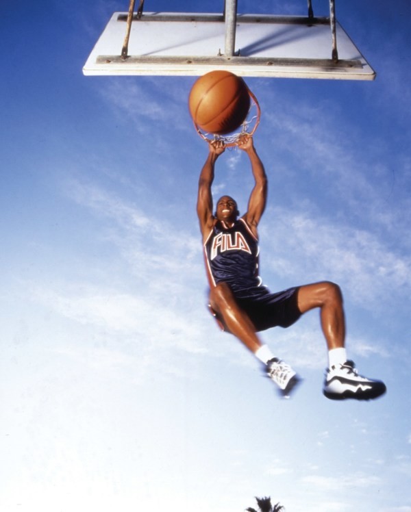 篮球巨星格兰特·希尔（Grant Hill）