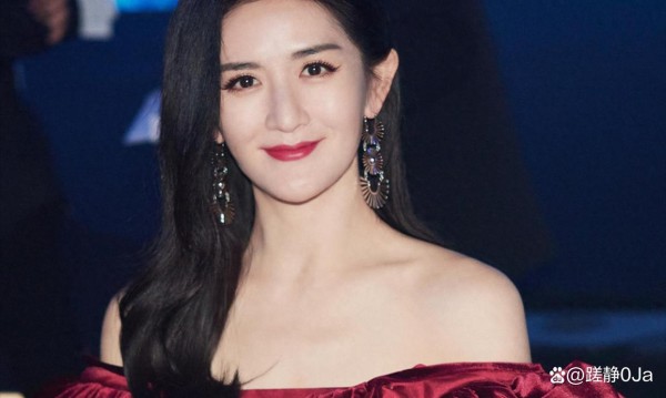 谢娜开唱引爆争议：娱乐圈“跨界试水”还能走多远？