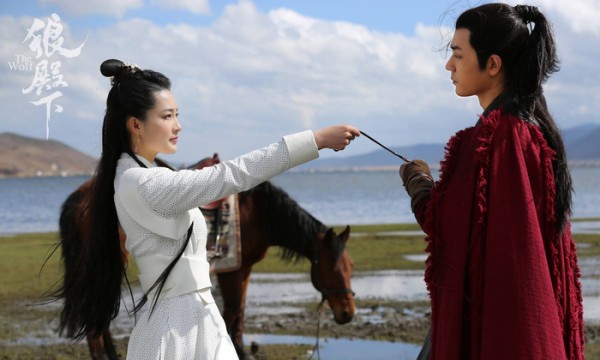 等了三年狼殿下重见天日 配角肖战抢主角光环？还是因为粉丝