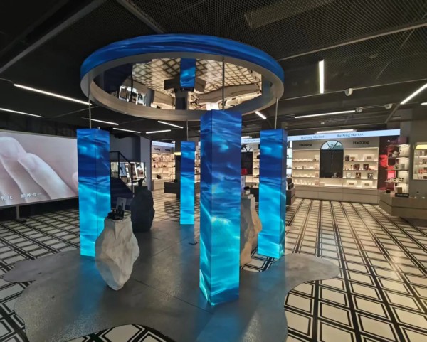 月销百万，复购30%！这家新零售把“小众”玩明白了