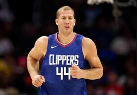 梅森·普拉姆利是什么星座