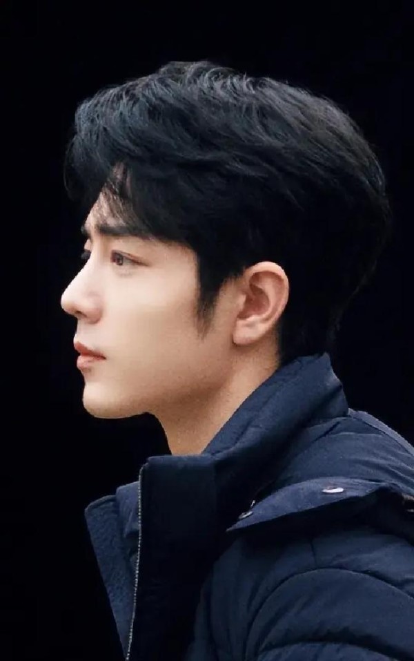 宁可不就座！娱乐圈的冷酷现实，在35岁肖战身上彻底暴露无遗让人唏嘘