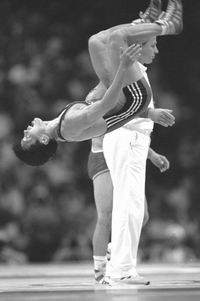 裁判都是盛泽田的队友(图)