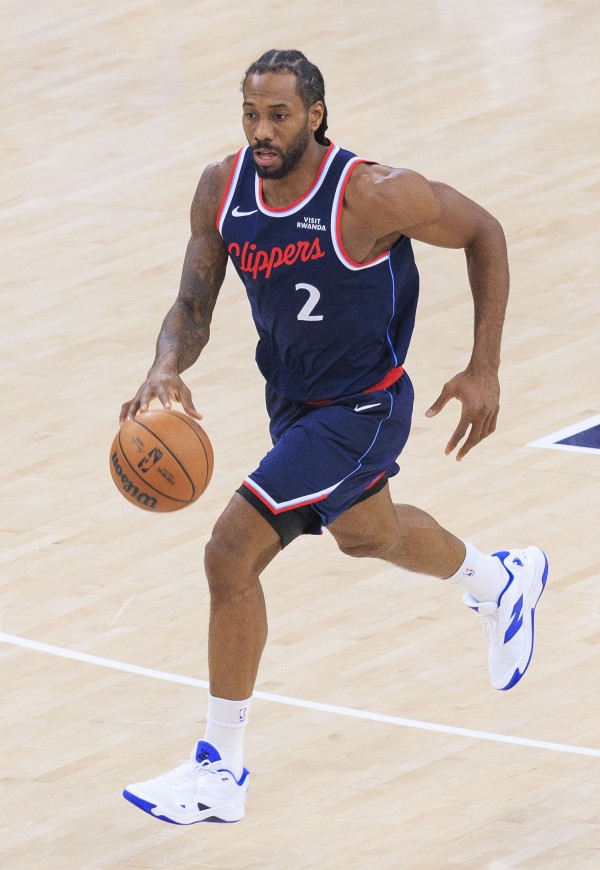 媒体人：快船战绩冲上去时投票已经结束 小卡的表现够得上全明星