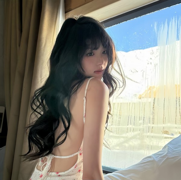 亚丁五色湖在线观看在线观看