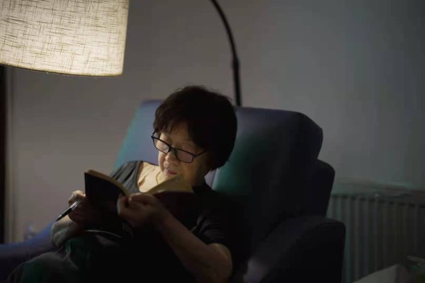 杨本芬：83岁获得“作家”身份，她仍在写作