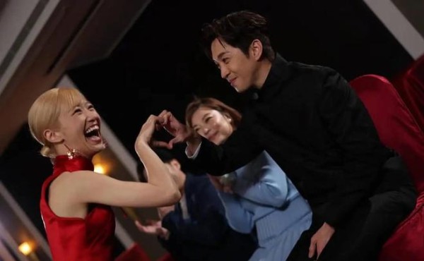 2个细节告诉你，为什么这场明星婚礼特别真实