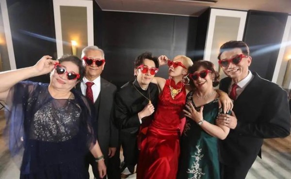 2个细节告诉你，为什么这场明星婚礼特别真实