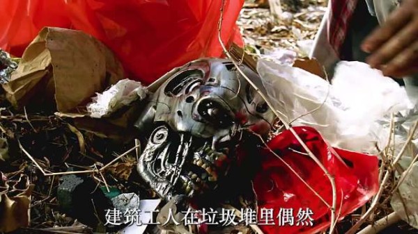 工人意外捡到一颗金属脑袋，不料竟引来杀身之祸！