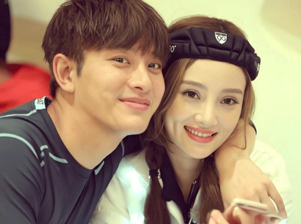 贾乃亮与李小璐：从“金童玉女”到和谐父母