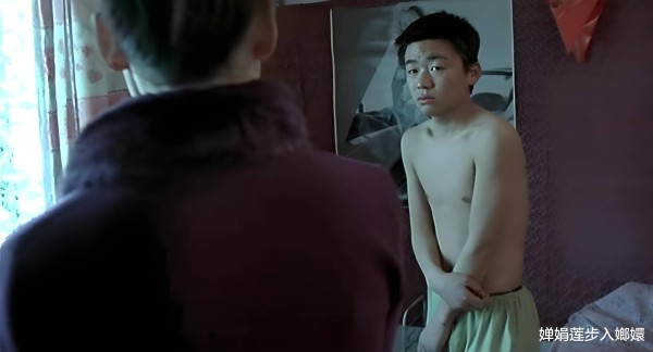 王宝强《棋士》首播封神：那个被嘲土鳖的男人，打了多少顶流的脸