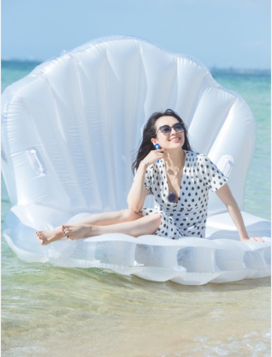 明明就是国际巨星，却甘心相夫教子，活出了普通人的样子