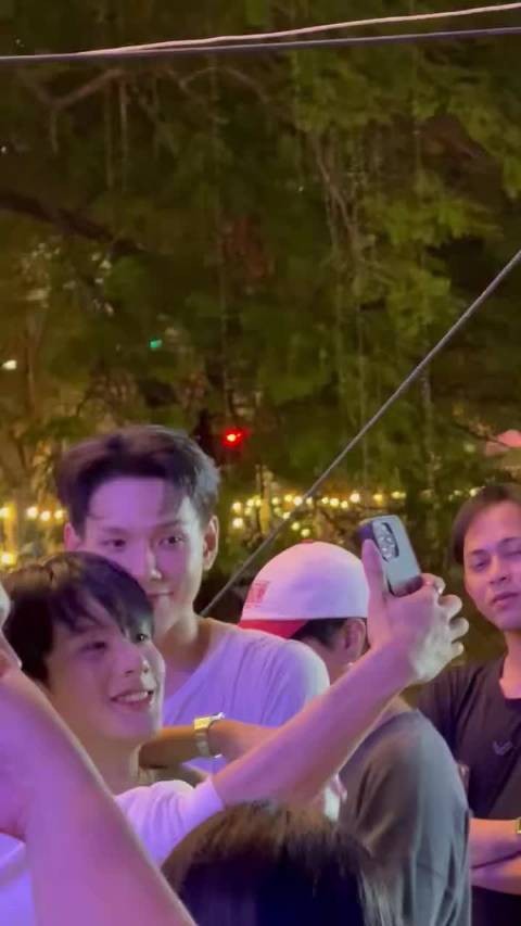 cyf你每天吃这么多甜不甜，咱俩换一换呗