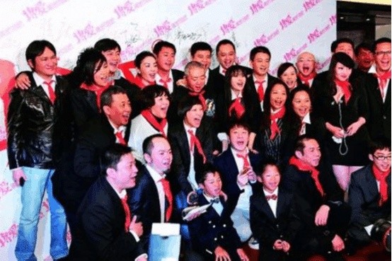 盘点娱乐圈曾经名震江湖的10大明星帮派: 最后一个真的是活久见