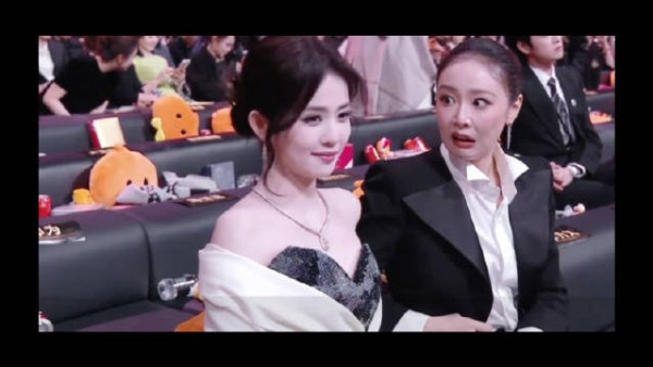 微博之夜现场，这有什么惊天大瓜呀？把大嫂高叶吓成这样