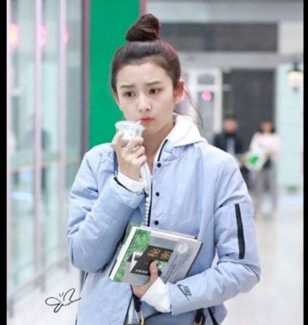 终于知道宋祖儿为啥不剪刘海了, 差别太大, 果然鹅蛋脸不适合刘海