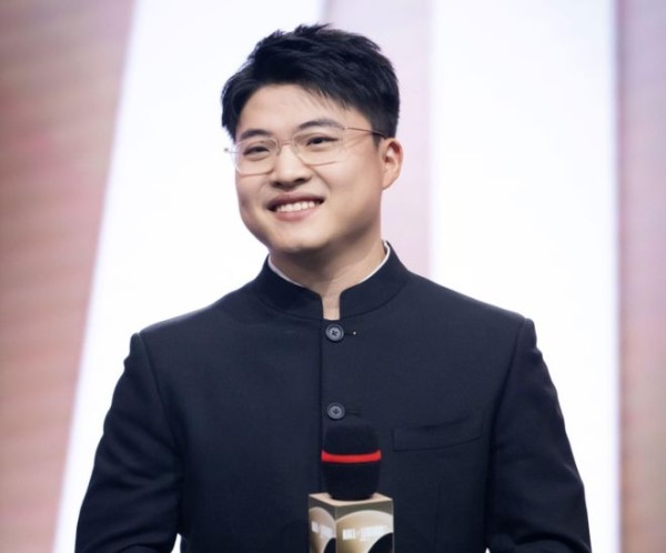 Ruler采访说真心话，却无意间嘲讽了uzi，没有S赛冠军就是失败者