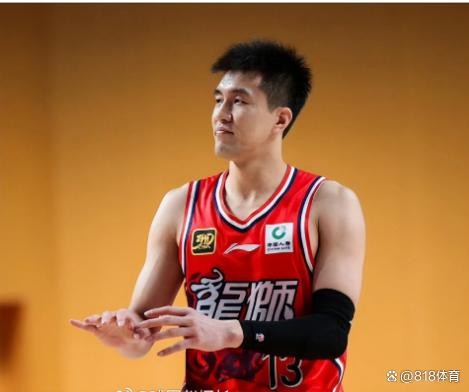 悲剧！郭艾伦训练遭遇面部严重受伤住院缝针，或缺席长春全明星赛