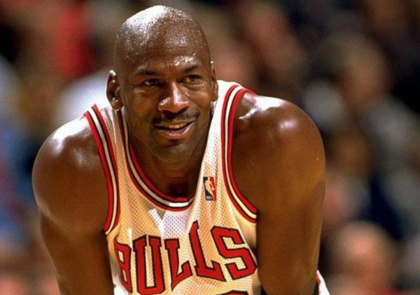 科比的名人堂引荐人是乔丹，那库里会是谁？NBA仅4人够格