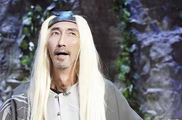 TVB资深绿叶瘦脱相，网友担心健康，一生波折不断，今内地受欢迎