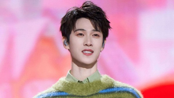 95生李昀锐快速蹿红真相：神秘力量助他登上春晚？