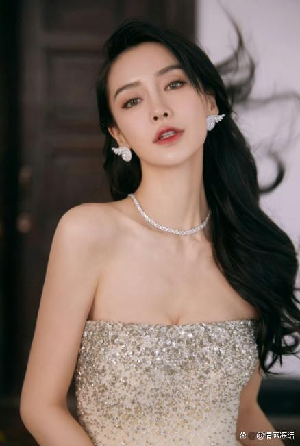 杨颖为啥被封杀了？