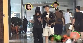 阿娇牵手“女版陈冠希”三里屯甜蜜逛街！贴脸庆生疑同居，是友情还是爱情？