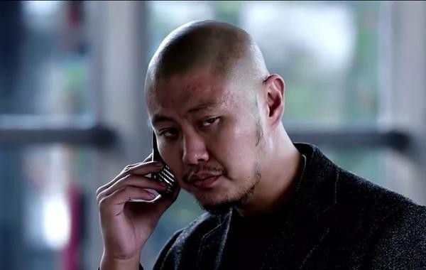 傅程鹏片酬80万暴跌至8万！艺人私德真是商业价值的生死线？