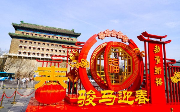 不止“尔滨”和三亚，这些城市竞相发力“春节经济”｜城市论