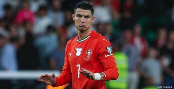 C罗尝试MMA，拳击明星建议练跆拳道，40岁状态媲美詹姆斯