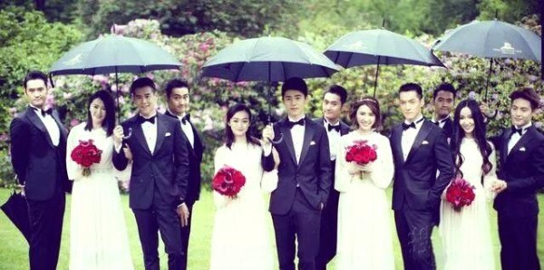 娱乐圈明星结婚：揭秘婚礼上的闪耀伴郎团