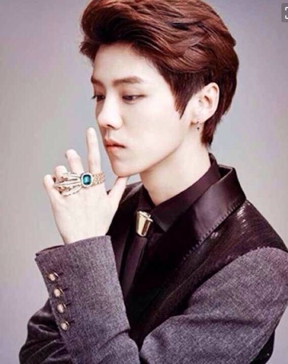 男士戒指搭配哪家强？王一博、王嘉尔、张艺兴哥哥们你PICK谁？