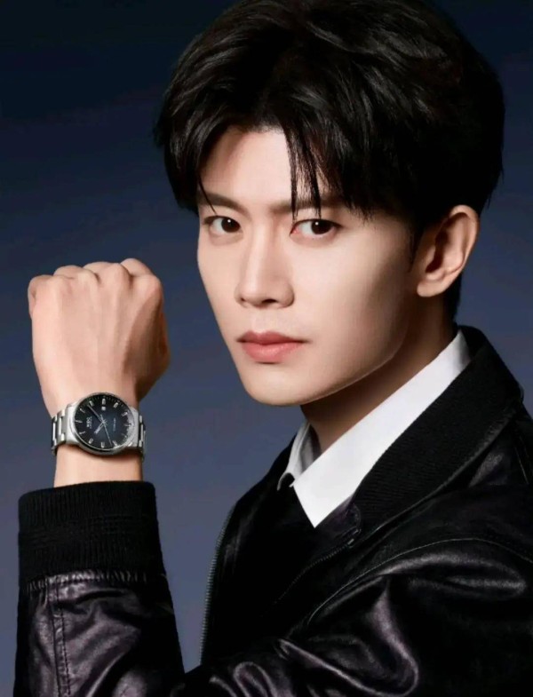 6岁练乒乓！任嘉伦等明星曾是运动员，跨界演艺圈靠坚持逆袭