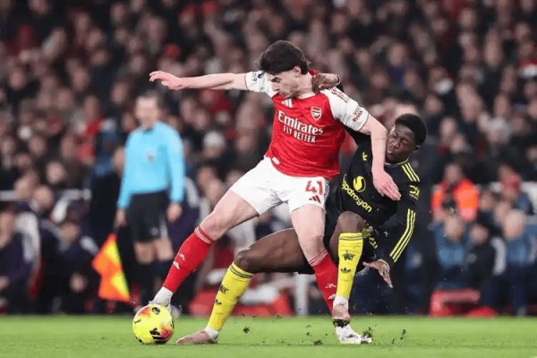 8700万镑巨星突然示好阿森纳！皇马紧急介入，背后是一场精心设计的双簧戏