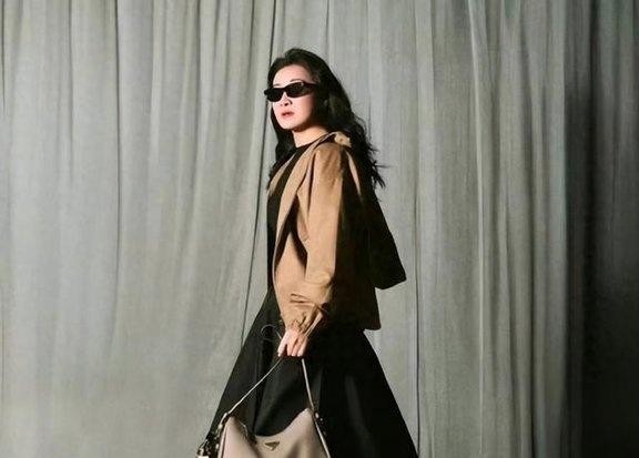 内娱终于有望接班贾玲的艺人，转念花开能助杨紫飞升吗