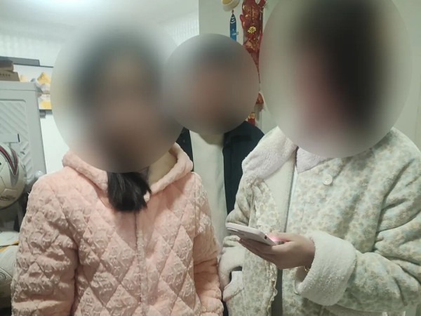 骗子在群里主动“自爆”，女孩轻信陷入更深套路……