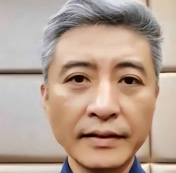 牛鬼蛇神现原形！周炜当选会长还不到3天，艺德遭负评