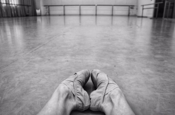 从嘉兴到舞台顶峰：朱洁静的30年舞者史诗