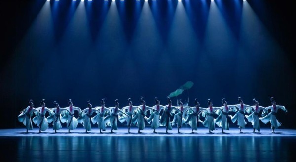 殷硕：从浙艺优秀生到国际舞蹈舞台的明星