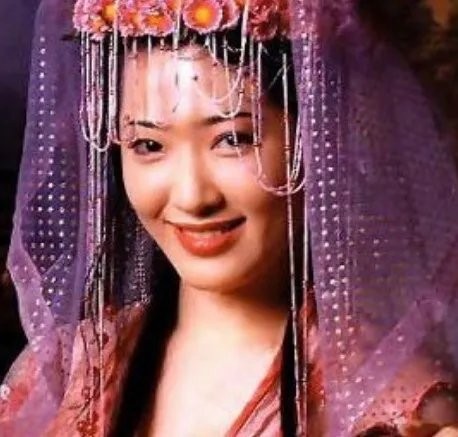 杨思明敏个人资料 她原来是日本人