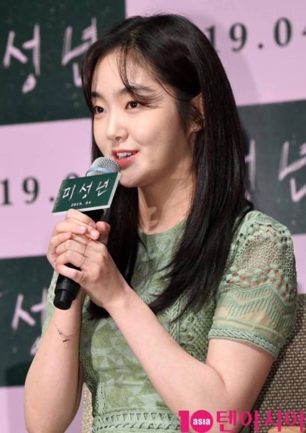 金慧峻出席電影《再見，未成年》記者會