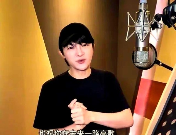 从“声音”中走出来的央视常客：周深的音乐之路