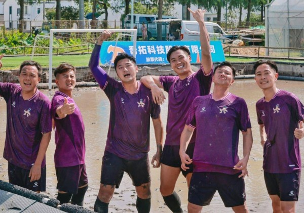 谭咏麟再当伯乐，携“老六兄弟”首秀上海，六位TVB绿叶惊艳转型