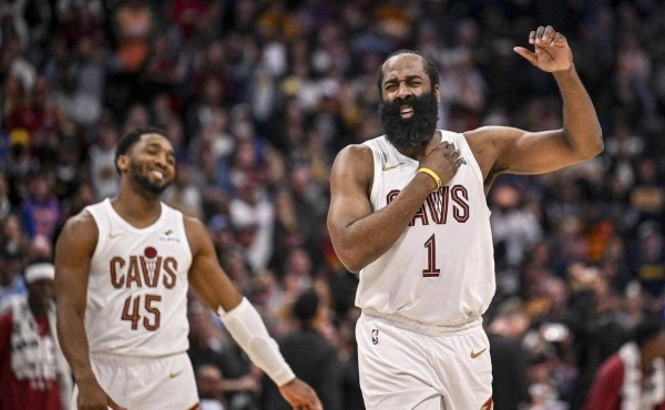 骑士2喜1忧！裁判报告暗藏玄机，哈登征服黑粉却换不来全明星席位