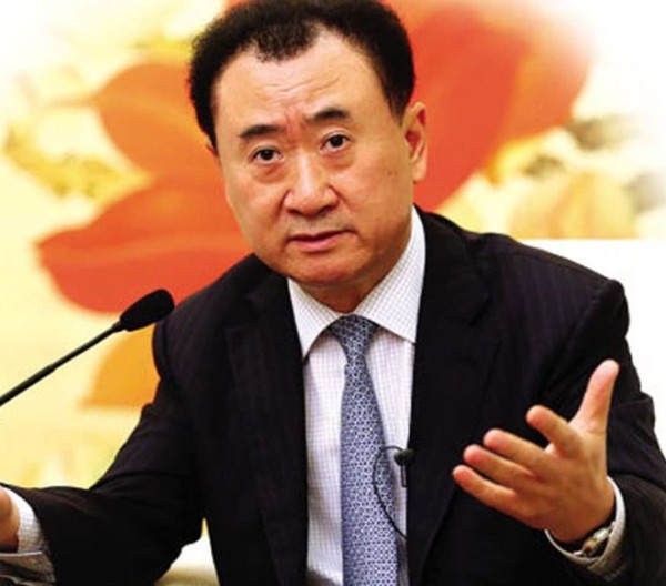 有钱人怎么看待明星？万达老总王健林一番话，粉丝都沉默了！