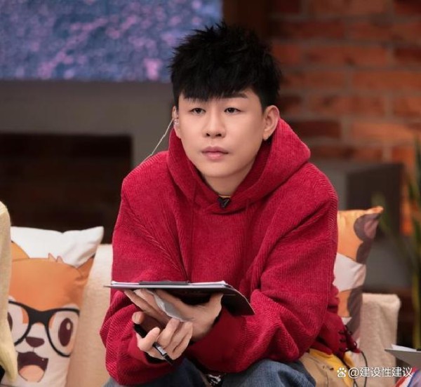 胡彦斌恋情风波升级，私生子谣言满天飞，工作室发声明怒怼造谣