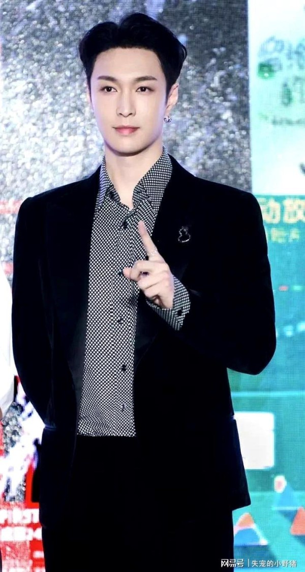  打开网易新闻 查看精彩图片 