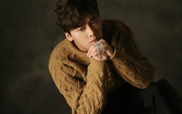 李易峰转型有成效？杨幂魏大勋分手？关晓彤人缘差？任嘉伦接戏？