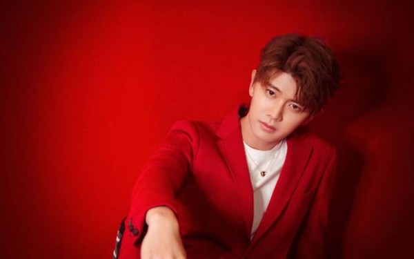 李易峰转型有成效？杨幂魏大勋分手？关晓彤人缘差？任嘉伦接戏？