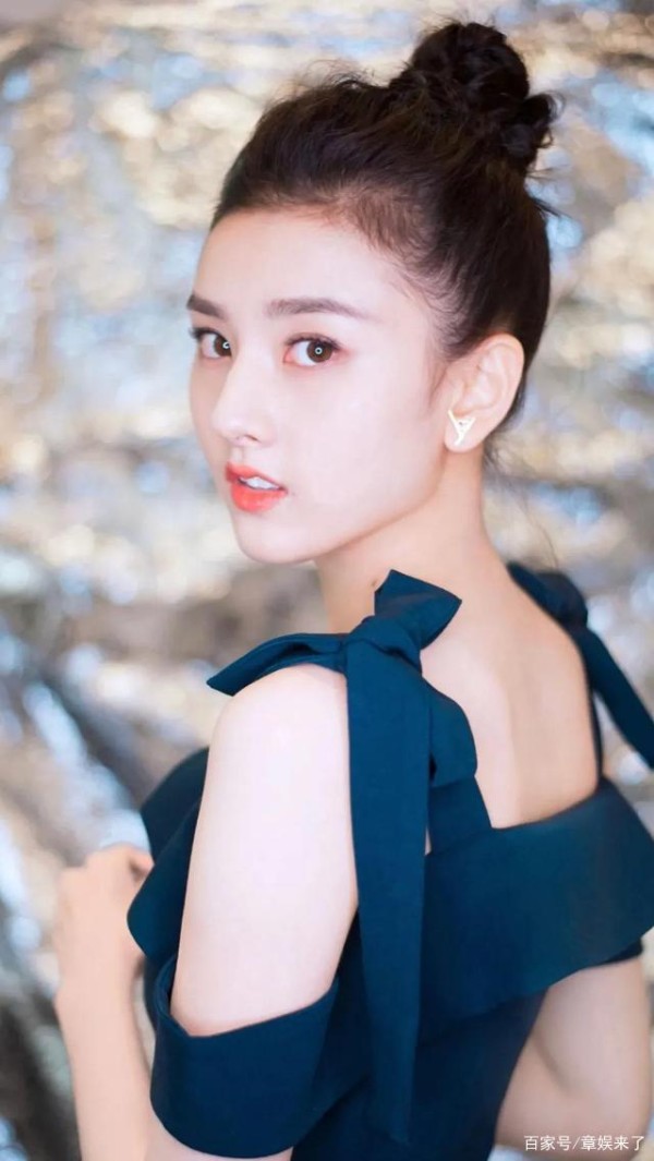 王俊凯、陈伟霆、宋祖儿等明星的小八卦